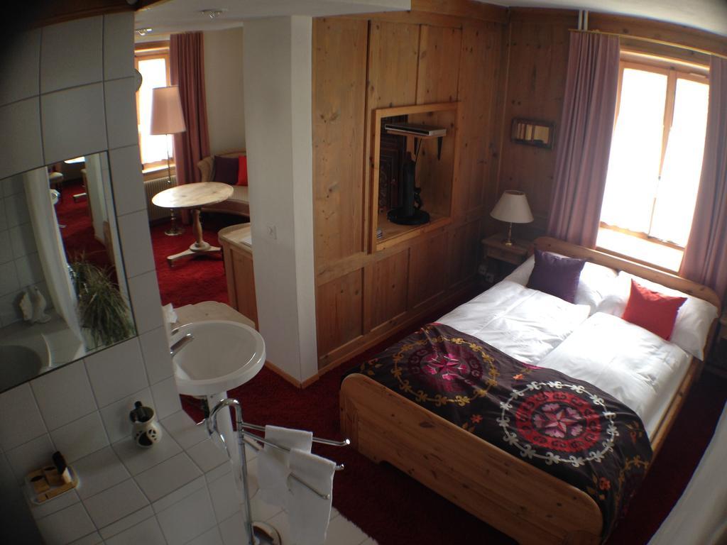 Posta Veglia Hotell Laax Rum bild